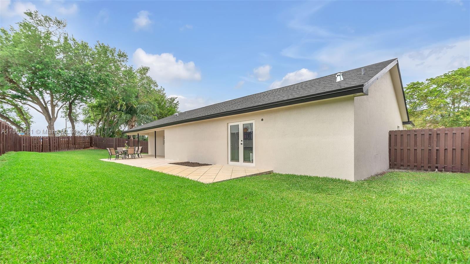 5531 SW 147th Ct, Miami, Florida 33185, 4 Bedrooms Bedrooms, ,2 BathroomsBathrooms,Residential,For Sale,5531 SW 147th Ct,A11563581