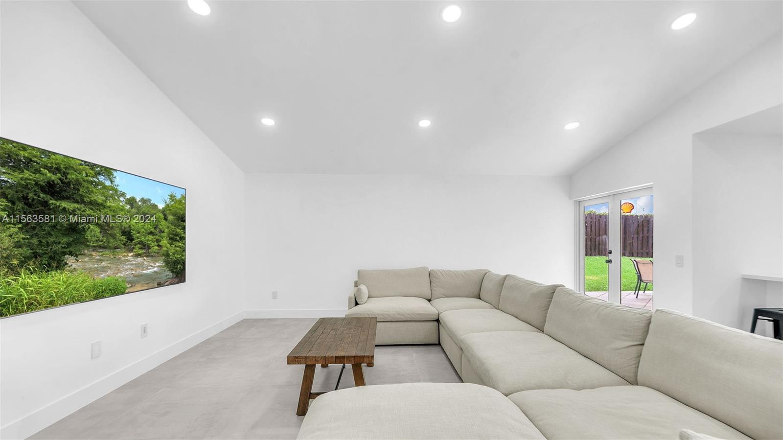 5531 SW 147th Ct, Miami, Florida 33185, 4 Bedrooms Bedrooms, ,2 BathroomsBathrooms,Residential,For Sale,5531 SW 147th Ct,A11563581