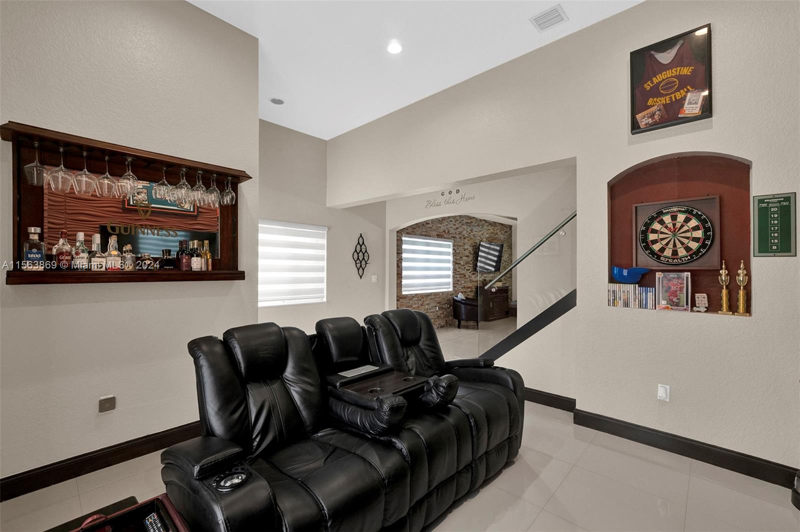 16634 SW 50th Ter, Miami, Florida 33185, 4 Bedrooms Bedrooms, ,3 BathroomsBathrooms,Residential,For Sale,16634 SW 50th Ter,A11563869