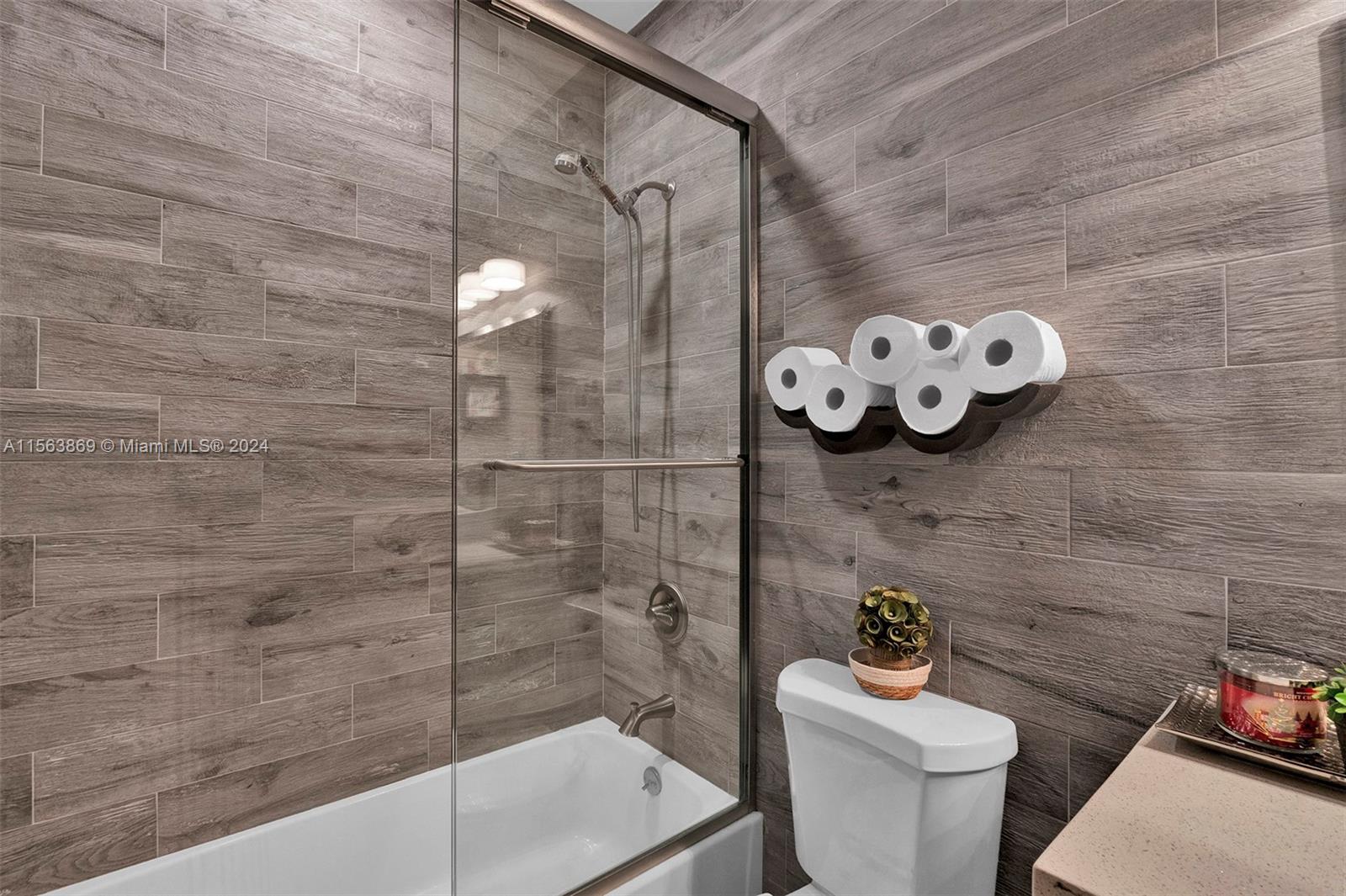 16634 SW 50th Ter, Miami, Florida 33185, 4 Bedrooms Bedrooms, ,3 BathroomsBathrooms,Residential,For Sale,16634 SW 50th Ter,A11563869