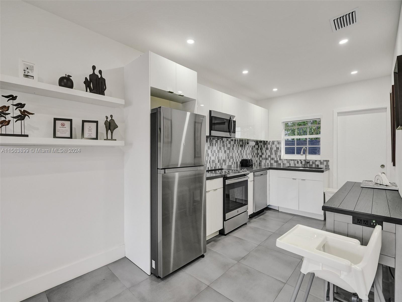 510 NE 66th St, Miami, Florida 33138, ,Residentialincome,For Sale,510 NE 66th St,A11563899