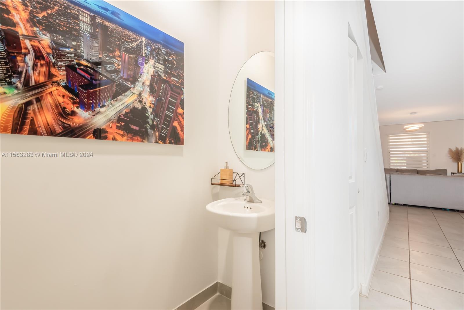 Homestead, Florida 33032, 4 Bedrooms Bedrooms, ,3 BathroomsBathrooms,Residentiallease,For Rent,A11563283