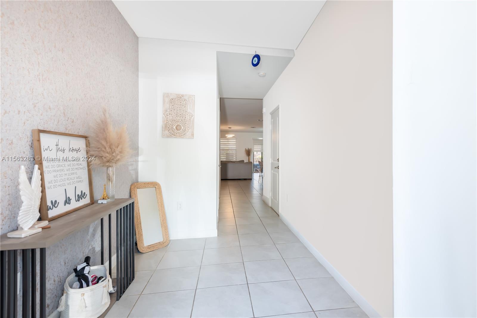 Homestead, Florida 33032, 4 Bedrooms Bedrooms, ,3 BathroomsBathrooms,Residentiallease,For Rent,A11563283