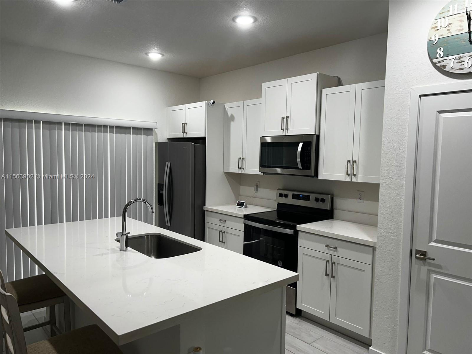 765 SE 17th Ct 765, Homestead, Florida 33034, 3 Bedrooms Bedrooms, ,2 BathroomsBathrooms,Residentiallease,For Rent,765 SE 17th Ct 765,A11563902