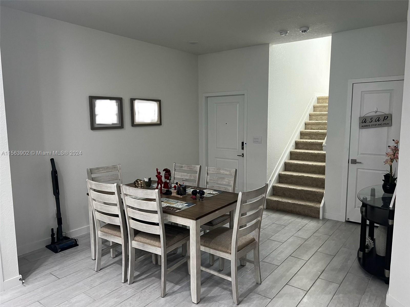 765 SE 17th Ct 765, Homestead, Florida 33034, 3 Bedrooms Bedrooms, ,2 BathroomsBathrooms,Residentiallease,For Rent,765 SE 17th Ct 765,A11563902