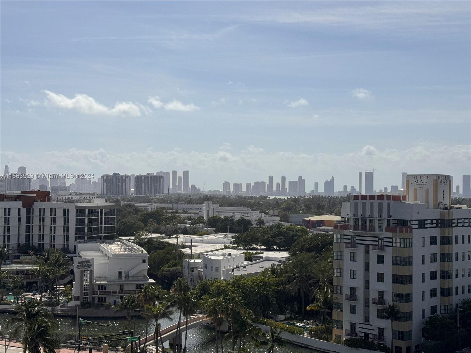 2457 Collins Ave 1105, Miami Beach, Florida 33140, 1 Bedroom Bedrooms, ,1 BathroomBathrooms,Residentiallease,For Rent,2457 Collins Ave 1105,A11563923