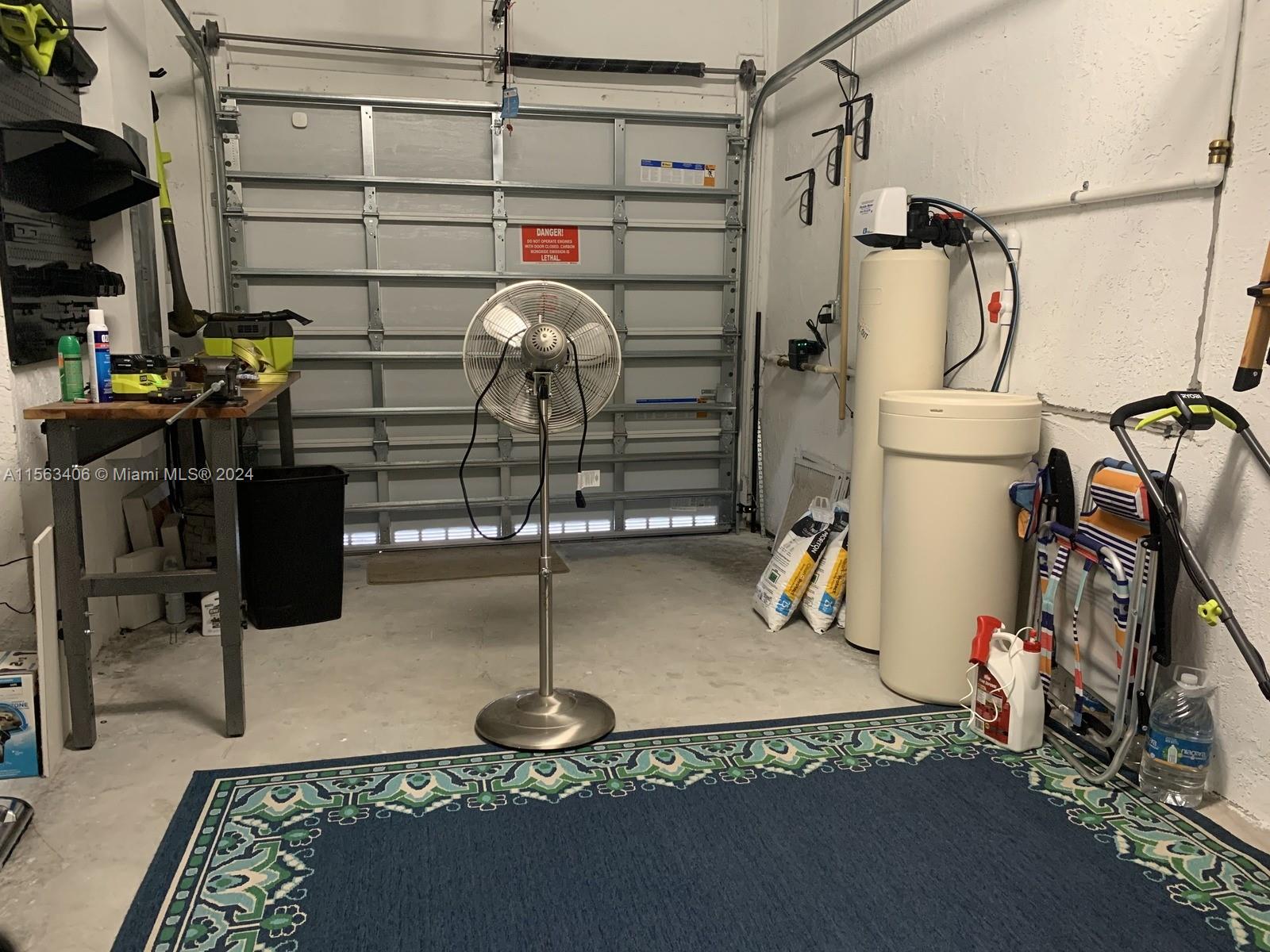 2640 SE 12th St, Homestead, Florida 33035, 3 Bedrooms Bedrooms, ,2 BathroomsBathrooms,Residentiallease,For Rent,2640 SE 12th St,A11563406