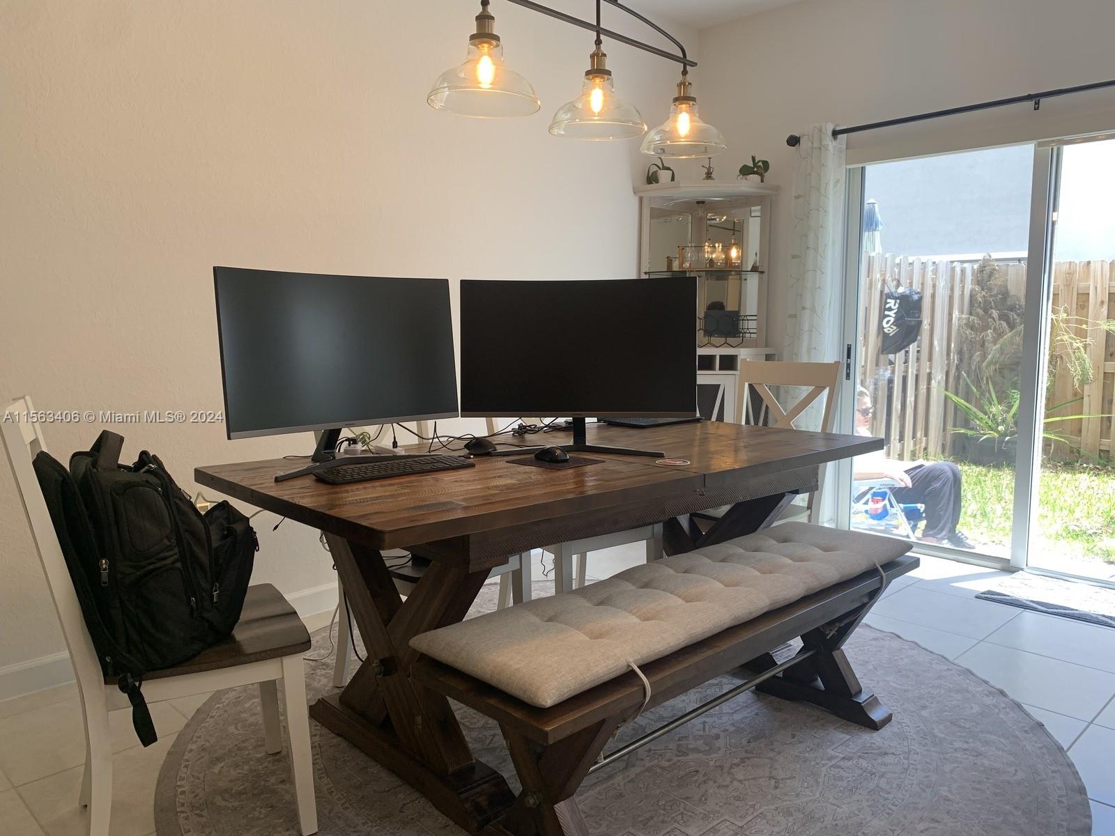 2640 SE 12th St, Homestead, Florida 33035, 3 Bedrooms Bedrooms, ,2 BathroomsBathrooms,Residentiallease,For Rent,2640 SE 12th St,A11563406