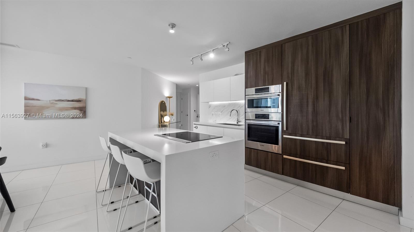 851 NE 1st Ave 3303, Miami, Florida 33132, 2 Bedrooms Bedrooms, ,3 BathroomsBathrooms,Residentiallease,For Rent,851 NE 1st Ave 3303,A11563927