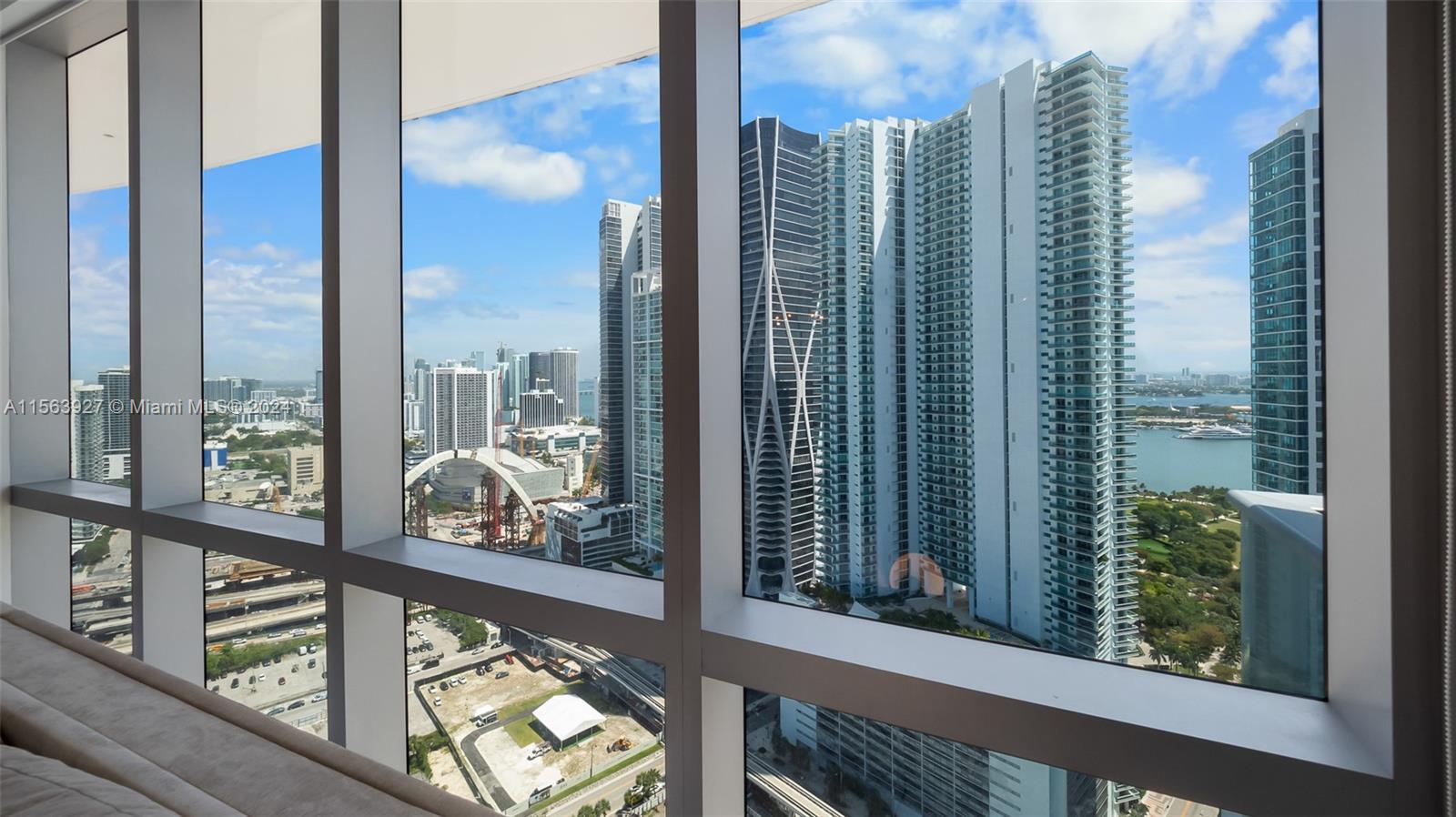851 NE 1st Ave 3303, Miami, Florida 33132, 2 Bedrooms Bedrooms, ,3 BathroomsBathrooms,Residentiallease,For Rent,851 NE 1st Ave 3303,A11563927