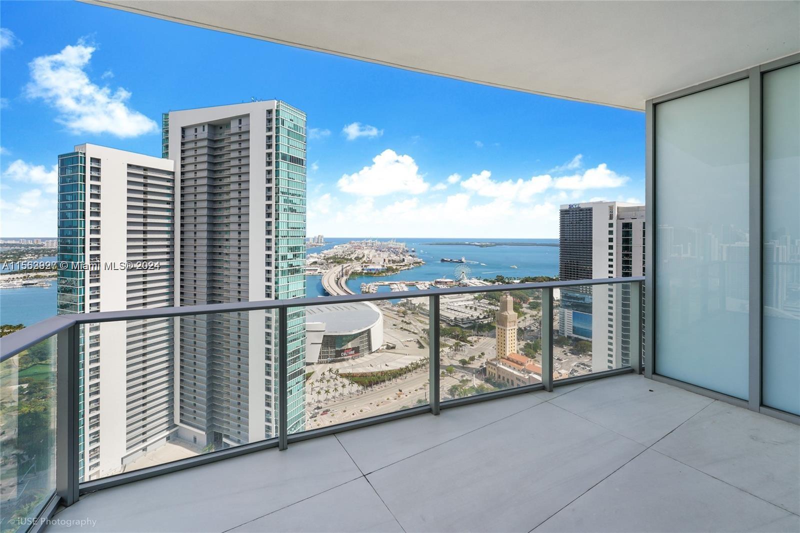 851 NE 1st Ave 3303, Miami, Florida 33132, 2 Bedrooms Bedrooms, ,3 BathroomsBathrooms,Residentiallease,For Rent,851 NE 1st Ave 3303,A11563927