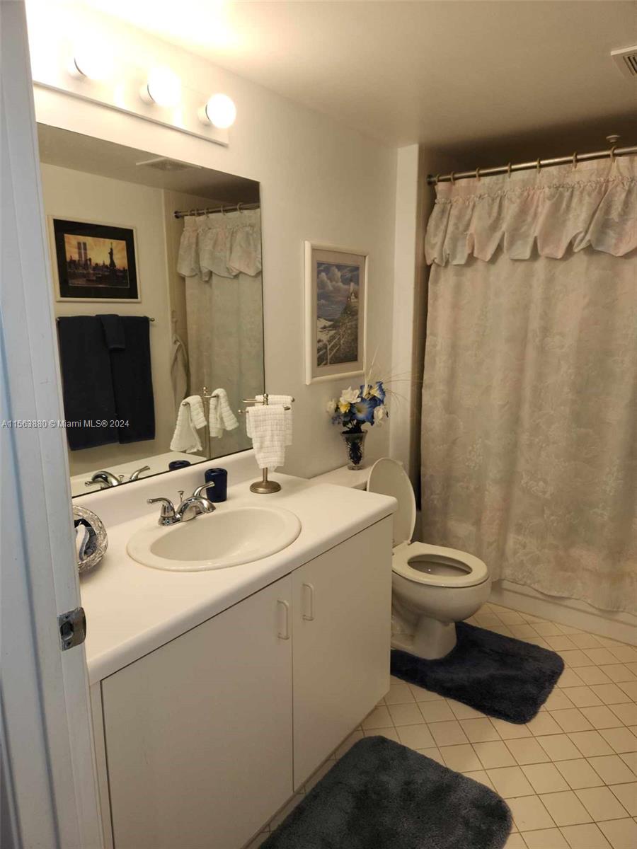 Pembroke Pines, Florida 33027, 2 Bedrooms Bedrooms, ,2 BathroomsBathrooms,Residentiallease,For Rent,A11563880