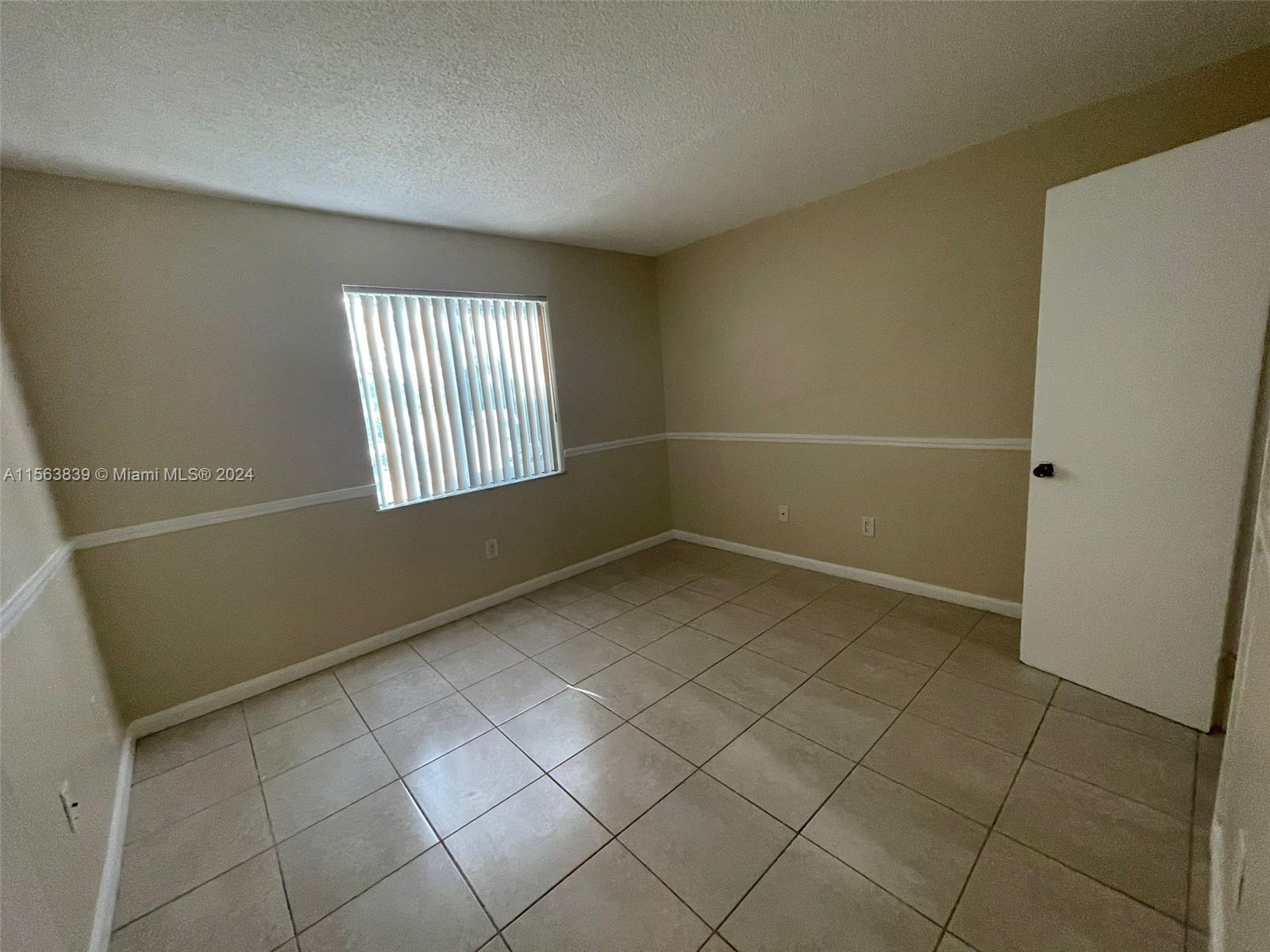 14850 Naranja Lakes Blvd B1G, Homestead, Florida 33032, 2 Bedrooms Bedrooms, ,1 BathroomBathrooms,Residential,For Sale,14850 Naranja Lakes Blvd B1G,A11563839