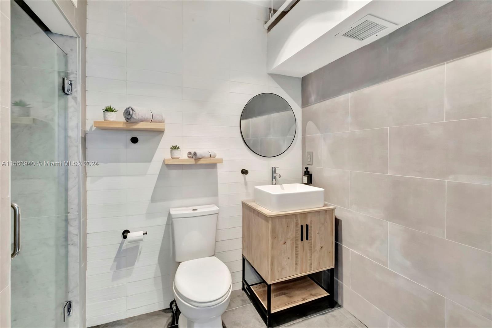 1749 NE Miami Ct 511, Miami, Florida 33132, 1 Bedroom Bedrooms, 1 Room Rooms,2 BathroomsBathrooms,Residential,For Sale,1749 NE Miami Ct 511,A11563940