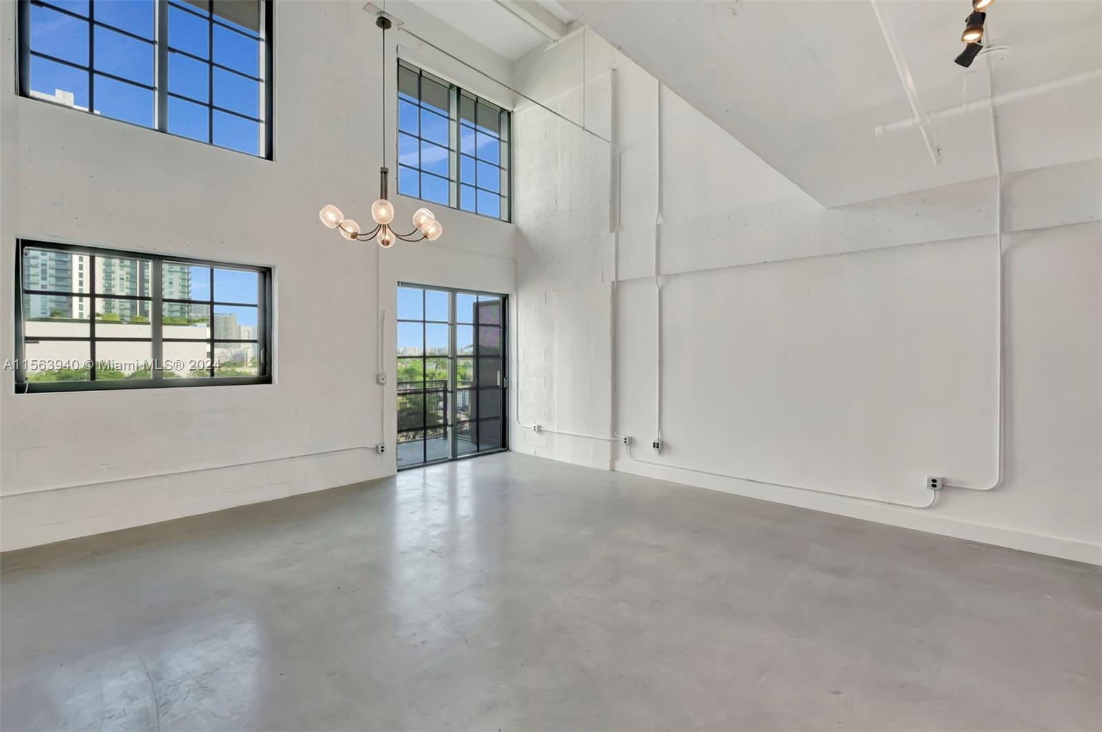 1749 NE Miami Ct 511, Miami, Florida 33132, 1 Bedroom Bedrooms, 1 Room Rooms,2 BathroomsBathrooms,Residential,For Sale,1749 NE Miami Ct 511,A11563940