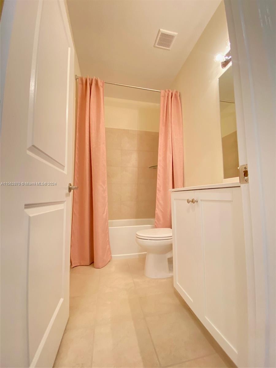 24958 SW 114th Ave, Homestead, Florida 33032, 3 Bedrooms Bedrooms, ,2 BathroomsBathrooms,Residentiallease,For Rent,24958 SW 114th Ave,A11562870