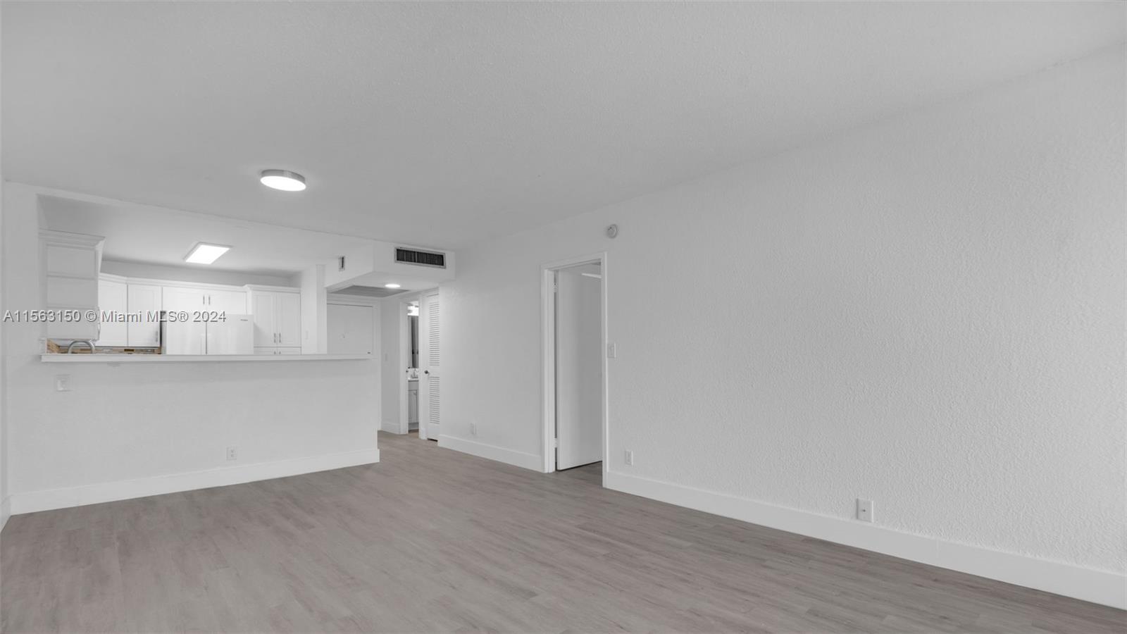 2030 S Ocean Dr 502, Hallandale Beach, Florida 33009, 1 Bedroom Bedrooms, ,1 BathroomBathrooms,Residential,For Sale,2030 S Ocean Dr 502,A11563150