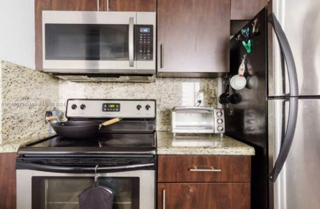 800 N Miami Ave E-1009, Miami, Florida 33136, 2 Bedrooms Bedrooms, ,2 BathroomsBathrooms,Residentiallease,For Rent,800 N Miami Ave E-1009,A11563920