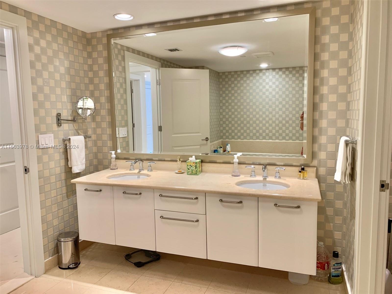 3101 S Ocean Dr 1701, Hollywood, Florida 33019, 3 Bedrooms Bedrooms, ,3 BathroomsBathrooms,Residentiallease,For Rent,3101 S Ocean Dr 1701,A11563978