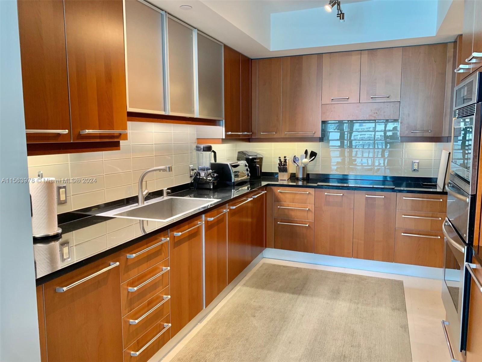 3101 S Ocean Dr 1701, Hollywood, Florida 33019, 3 Bedrooms Bedrooms, ,3 BathroomsBathrooms,Residentiallease,For Rent,3101 S Ocean Dr 1701,A11563978