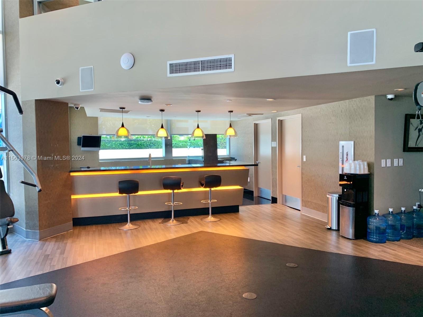 3101 S Ocean Dr 1701, Hollywood, Florida 33019, 3 Bedrooms Bedrooms, ,3 BathroomsBathrooms,Residentiallease,For Rent,3101 S Ocean Dr 1701,A11563978