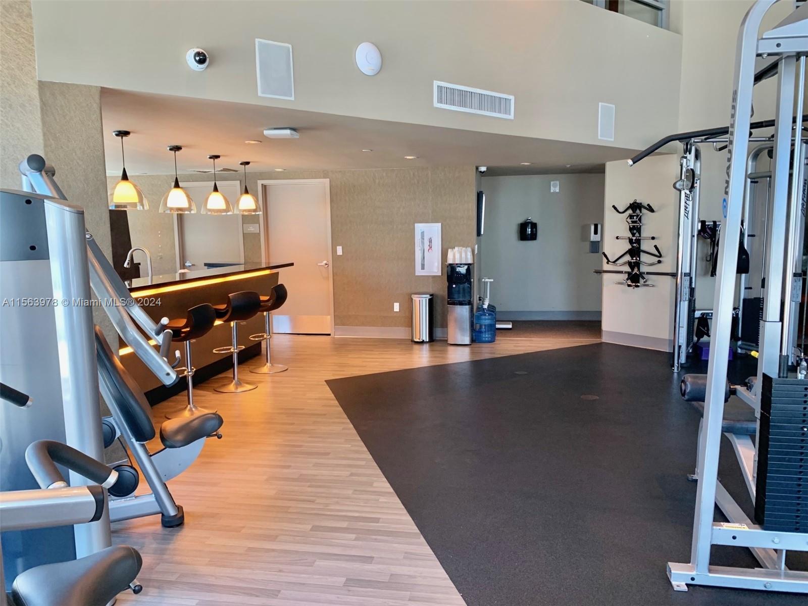 3101 S Ocean Dr 1701, Hollywood, Florida 33019, 3 Bedrooms Bedrooms, ,3 BathroomsBathrooms,Residentiallease,For Rent,3101 S Ocean Dr 1701,A11563978