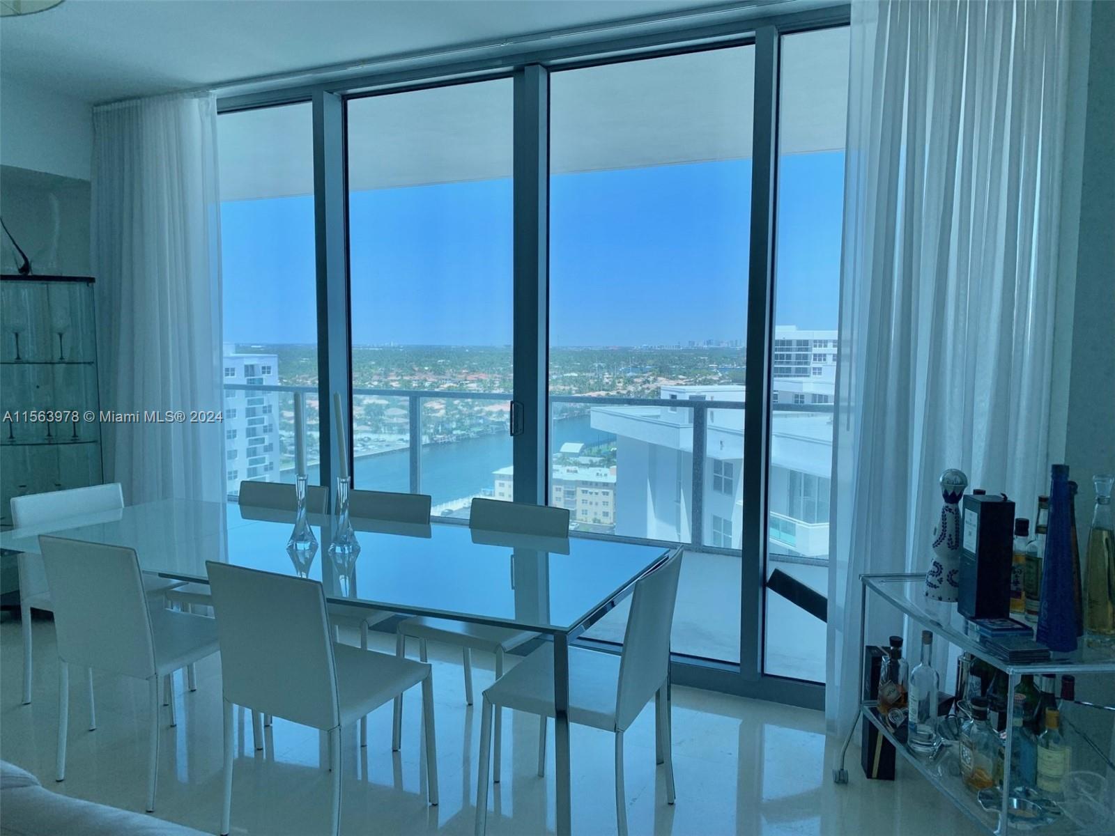 3101 S Ocean Dr 1701, Hollywood, Florida 33019, 3 Bedrooms Bedrooms, ,3 BathroomsBathrooms,Residentiallease,For Rent,3101 S Ocean Dr 1701,A11563978