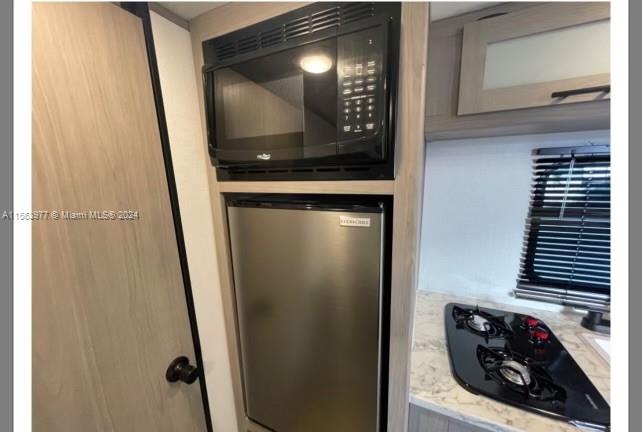 1220 Kasim St 1, Opa-Locka, Florida 33054, 1 Bedroom Bedrooms, ,1 BathroomBathrooms,Residentiallease,For Rent,1220 Kasim St 1,A11563977