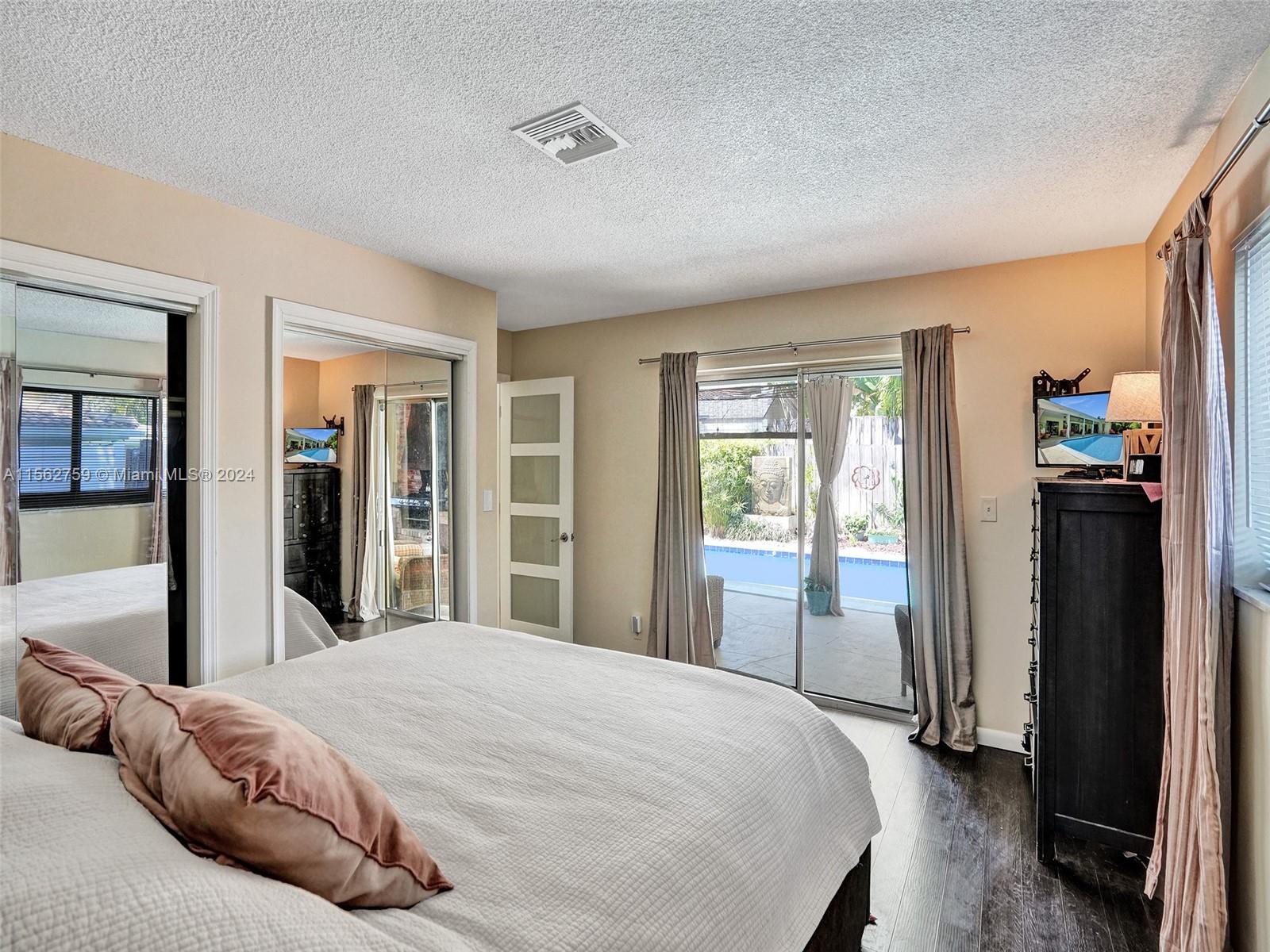 3341 NE 17th Way, Oakland Park, Florida 33334, 3 Bedrooms Bedrooms, ,2 BathroomsBathrooms,Residential,For Sale,3341 NE 17th Way,A11562759