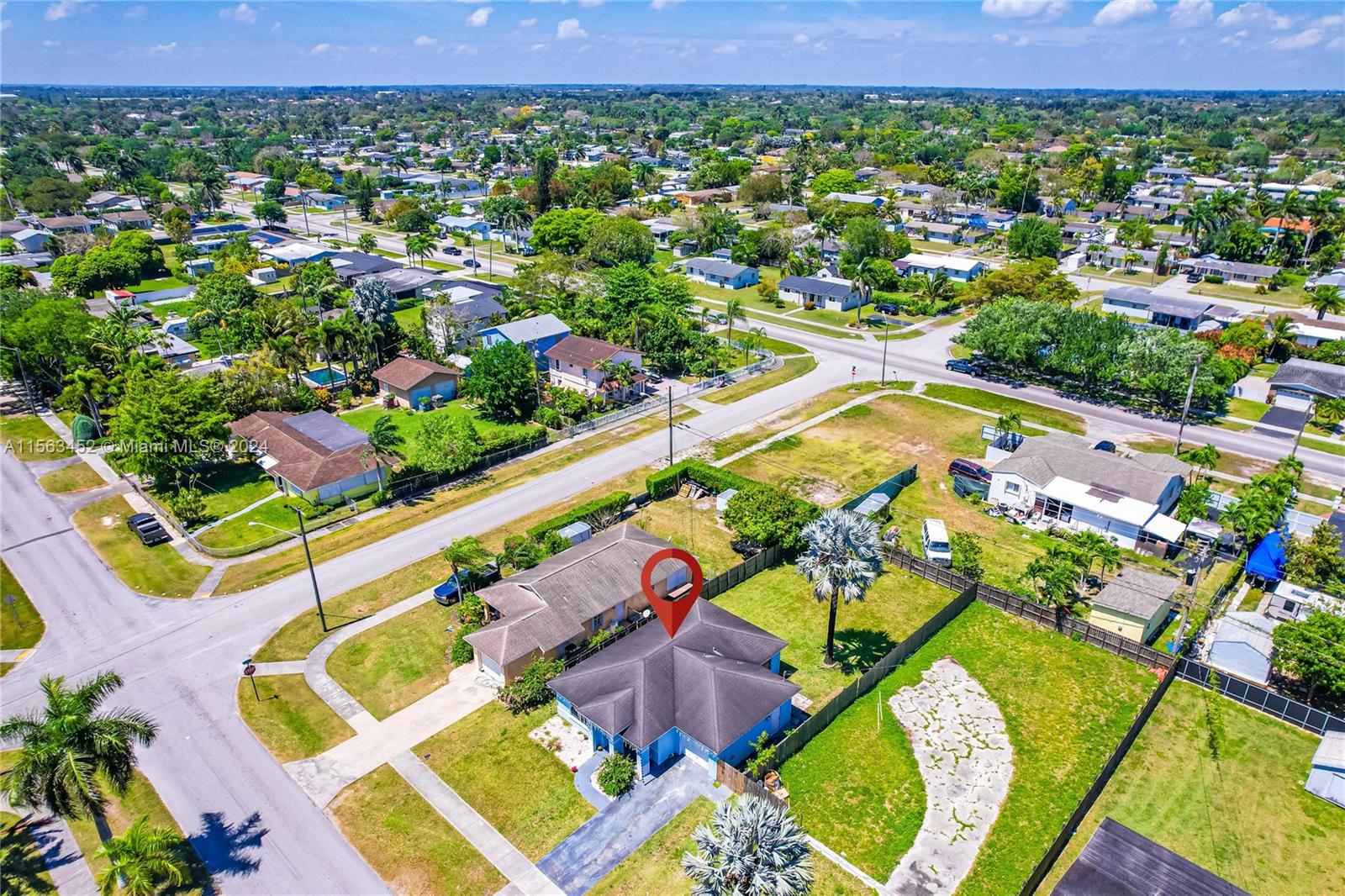 337 NW 14th St, Homestead, Florida 33030, 3 Bedrooms Bedrooms, ,2 BathroomsBathrooms,Residential,For Sale,337 NW 14th St,A11563452