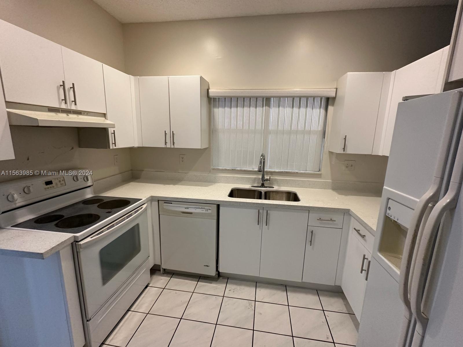 3645 Murano Dr 0, Hollywood, Florida 33021, 3 Bedrooms Bedrooms, ,3 BathroomsBathrooms,Residentiallease,For Rent,3645 Murano Dr 0,A11563985