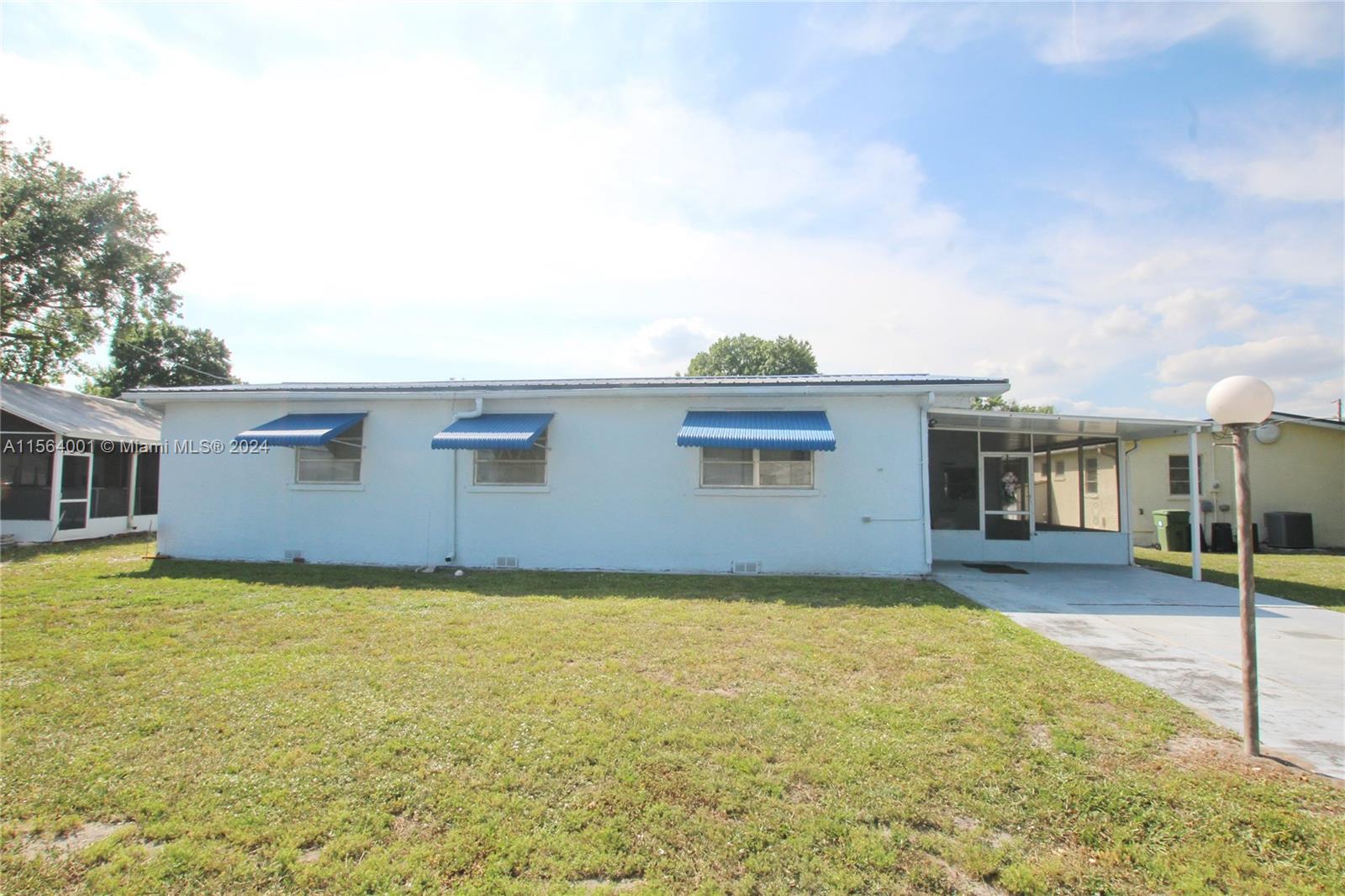 1016 Elm Street, Bulkhead Ridge, FL 34974