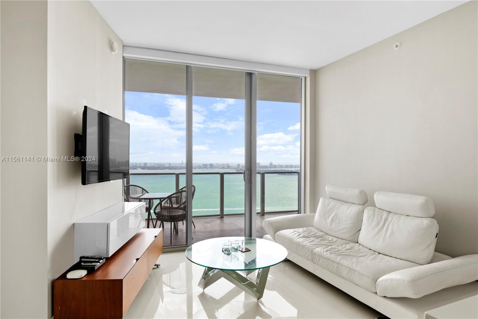 2900 NE 7th Ave 4105, Miami, Florida 33137, 2 Bedrooms Bedrooms, ,3 BathroomsBathrooms,Residentiallease,For Rent,2900 NE 7th Ave 4105,A11561141