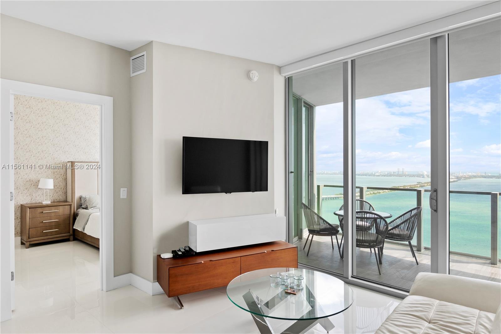 2900 NE 7th Ave 4105, Miami, Florida 33137, 2 Bedrooms Bedrooms, ,3 BathroomsBathrooms,Residentiallease,For Rent,2900 NE 7th Ave 4105,A11561141