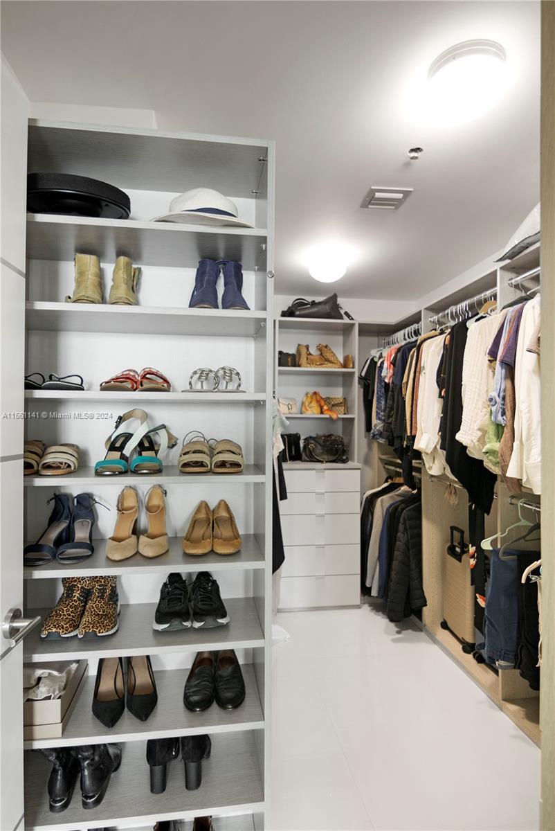 2900 NE 7th Ave 4105, Miami, Florida 33137, 2 Bedrooms Bedrooms, ,3 BathroomsBathrooms,Residentiallease,For Rent,2900 NE 7th Ave 4105,A11561141