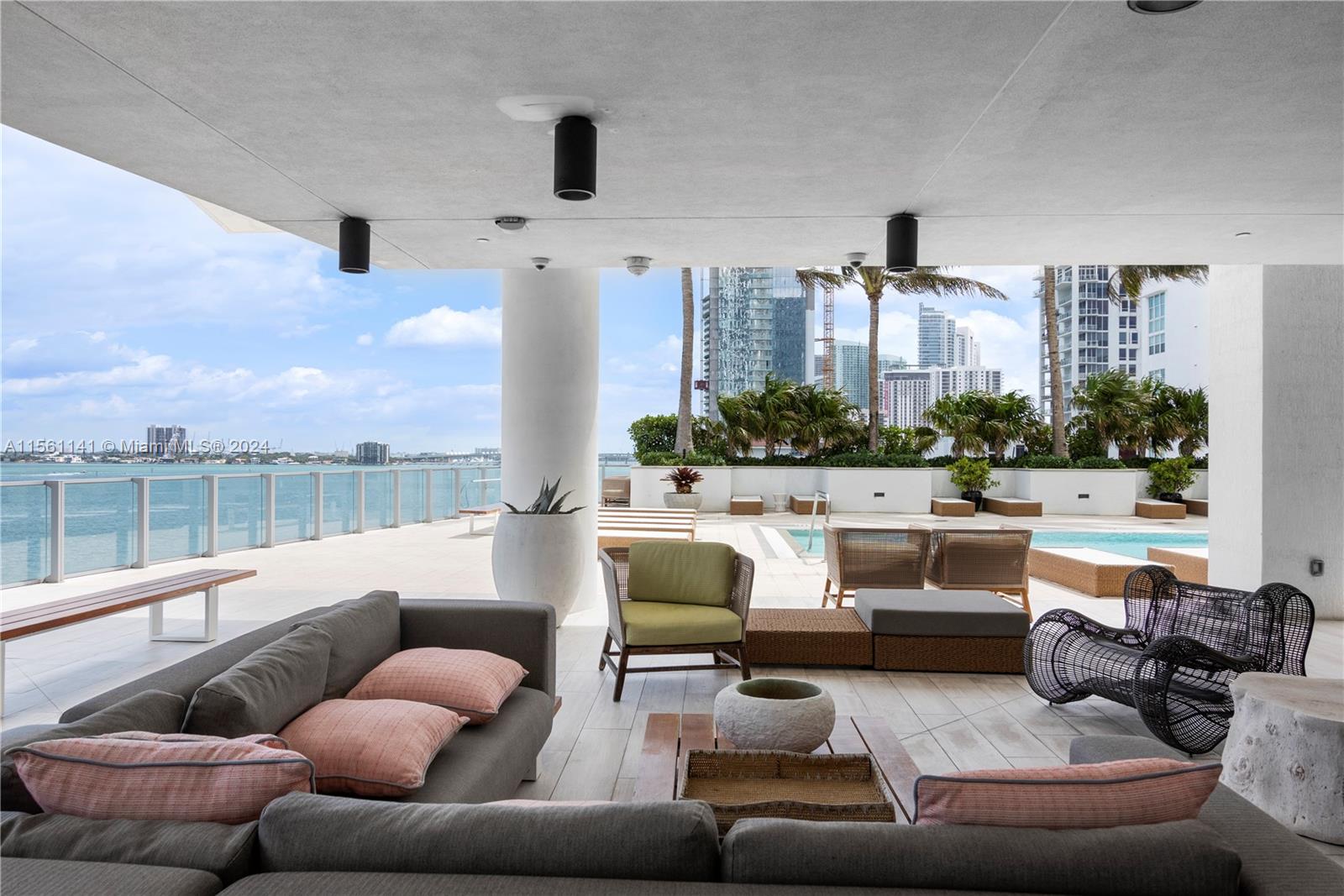 2900 NE 7th Ave 4105, Miami, Florida 33137, 2 Bedrooms Bedrooms, ,3 BathroomsBathrooms,Residentiallease,For Rent,2900 NE 7th Ave 4105,A11561141