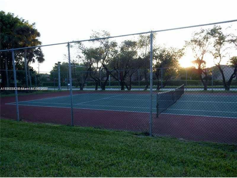 10845 SW 112th Ave 305, Miami, Florida 33176, 2 Bedrooms Bedrooms, ,2 BathroomsBathrooms,Residentiallease,For Rent,10845 SW 112th Ave 305,A11563342
