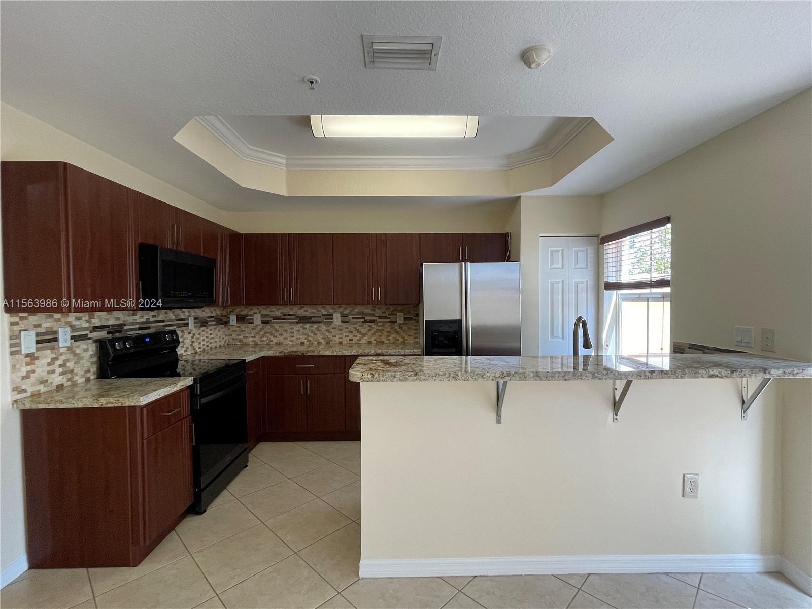 14380 SW 11th St 902, Pembroke Pines, Florida 33027, 3 Bedrooms Bedrooms, ,2 BathroomsBathrooms,Residentiallease,For Rent,14380 SW 11th St 902,A11563986