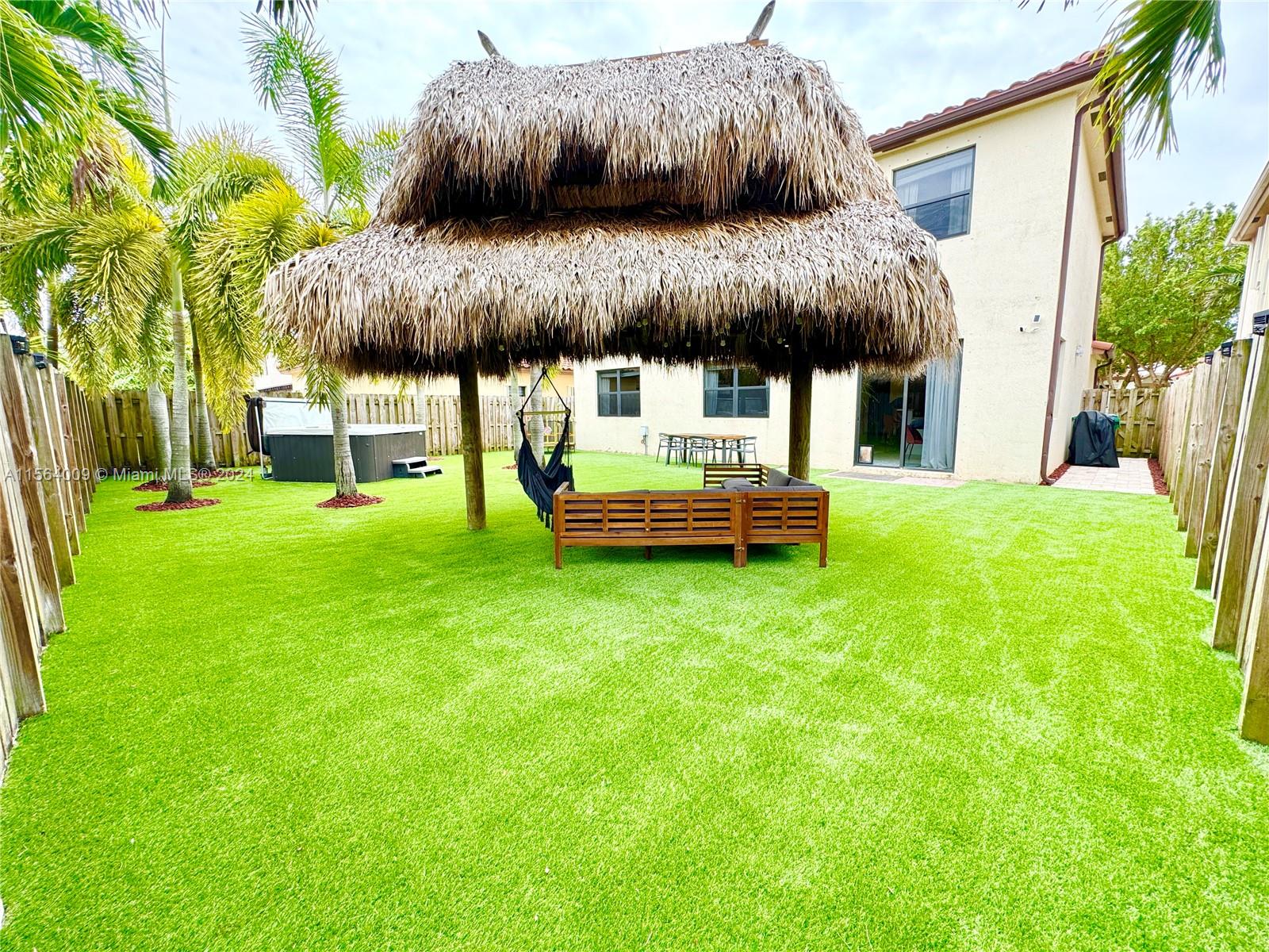 15431 SW 176th Ln, Miami, Florida 33187, 5 Bedrooms Bedrooms, ,3 BathroomsBathrooms,Residentiallease,For Rent,15431 SW 176th Ln,A11564009