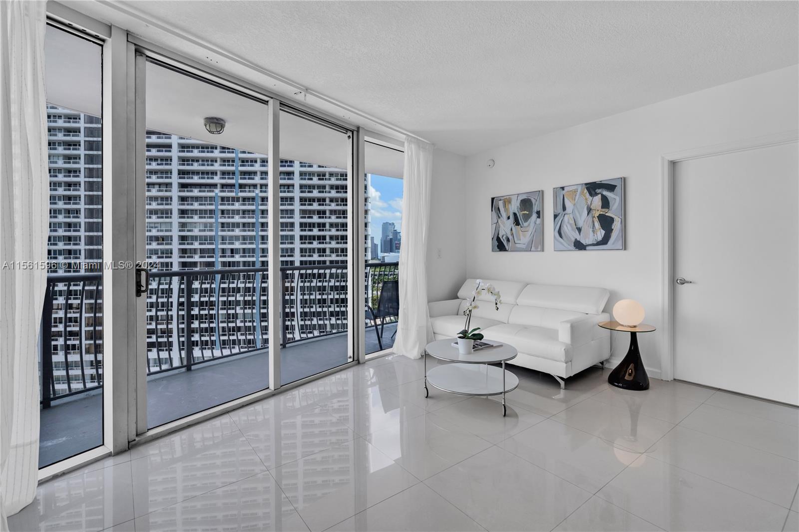 1750 N Bayshore Dr 1602, Miami, Florida 33132, 2 Bedrooms Bedrooms, ,2 BathroomsBathrooms,Residentiallease,For Rent,1750 N Bayshore Dr 1602,A11561596