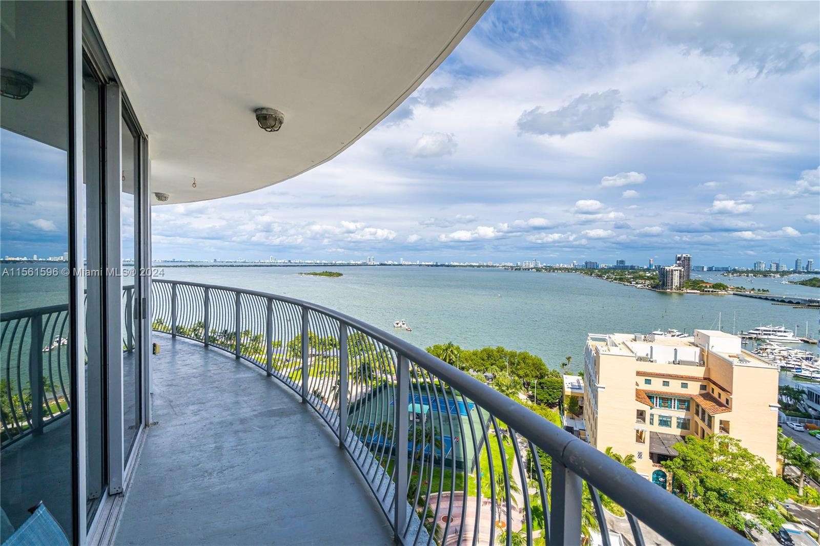 1750 N Bayshore Dr 1602, Miami, Florida 33132, 2 Bedrooms Bedrooms, ,2 BathroomsBathrooms,Residentiallease,For Rent,1750 N Bayshore Dr 1602,A11561596