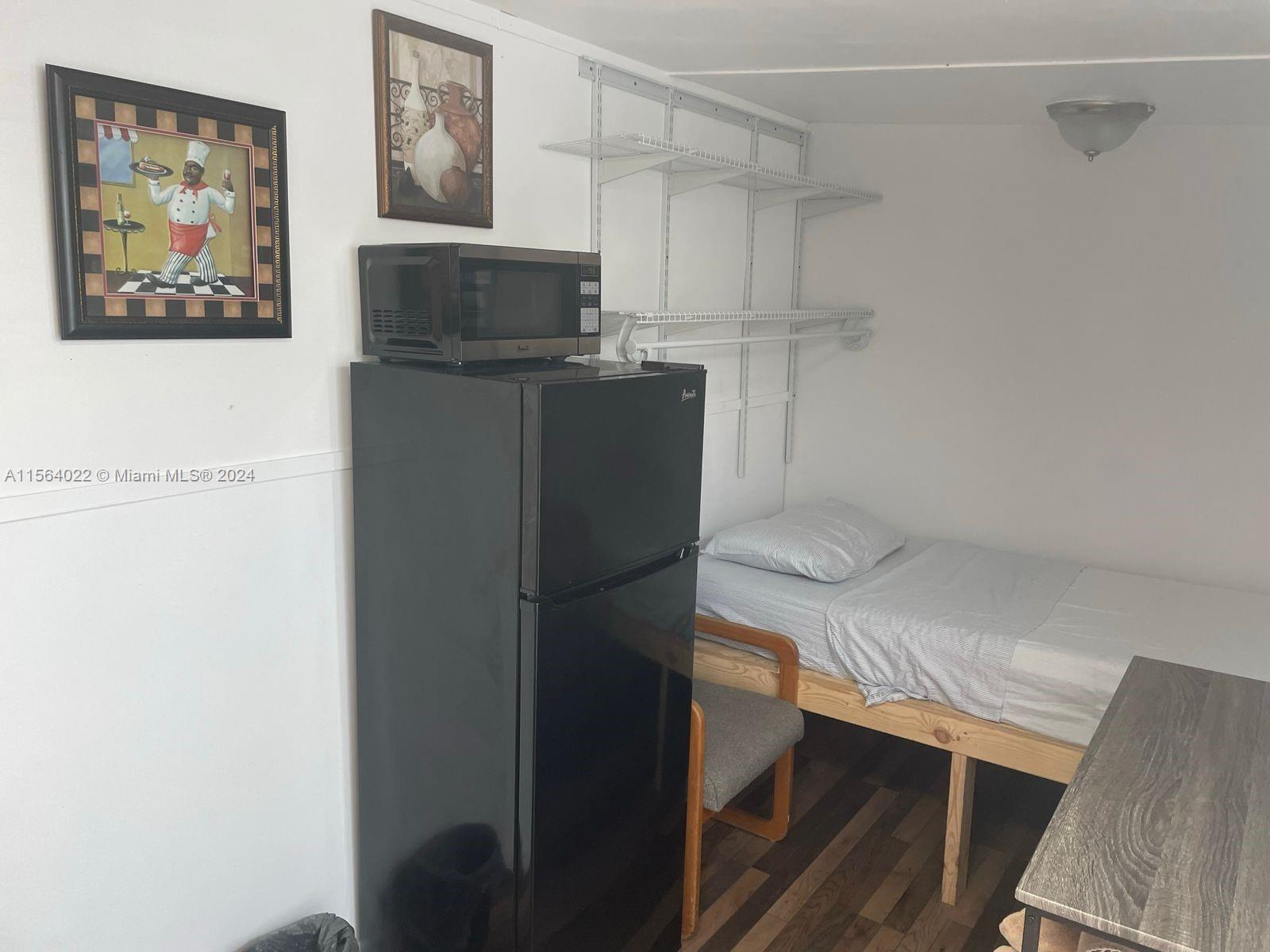 35 Palm Ave, Hallandale Beach, Florida 33009, 4 Bedrooms Bedrooms, ,3 BathroomsBathrooms,Residential,For Sale,35 Palm Ave,A11564022