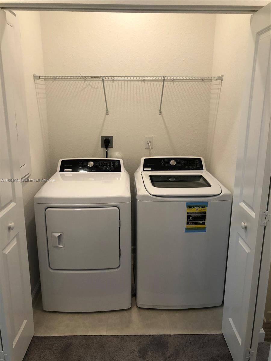 2605 SE 13th Ct 2605, Homestead, Florida 33035, 3 Bedrooms Bedrooms, ,2 BathroomsBathrooms,Residential,For Sale,2605 SE 13th Ct 2605,A11564059