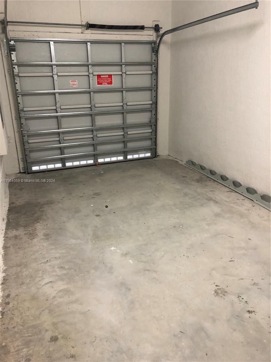 2605 SE 13th Ct 2605, Homestead, Florida 33035, 3 Bedrooms Bedrooms, ,2 BathroomsBathrooms,Residential,For Sale,2605 SE 13th Ct 2605,A11564059