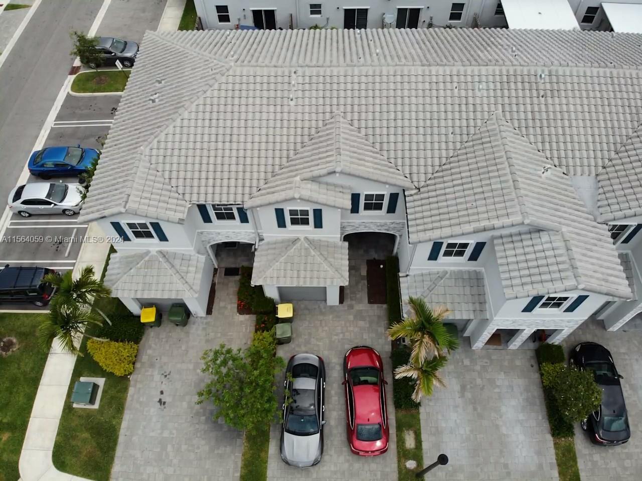 2605 SE 13th Ct 2605, Homestead, Florida 33035, 3 Bedrooms Bedrooms, ,2 BathroomsBathrooms,Residential,For Sale,2605 SE 13th Ct 2605,A11564059