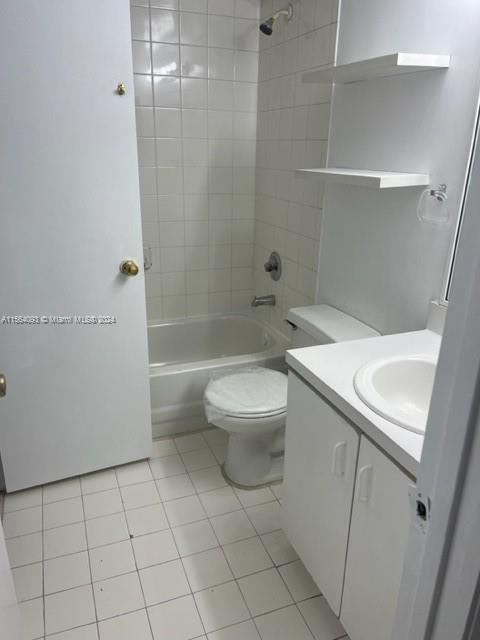 18840 NW 57th Ave 102, Hialeah, Florida 33015, 2 Bedrooms Bedrooms, ,2 BathroomsBathrooms,Residential,For Sale,18840 NW 57th Ave 102,A11564093