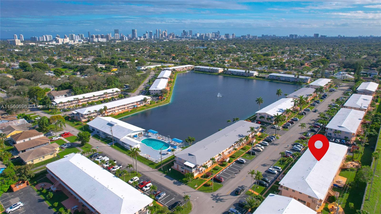 820 SW 11th Ave 18B, Hallandale Beach, Florida 33009, 1 Bedroom Bedrooms, ,1 BathroomBathrooms,Residential,For Sale,820 SW 11th Ave 18B,A11560696