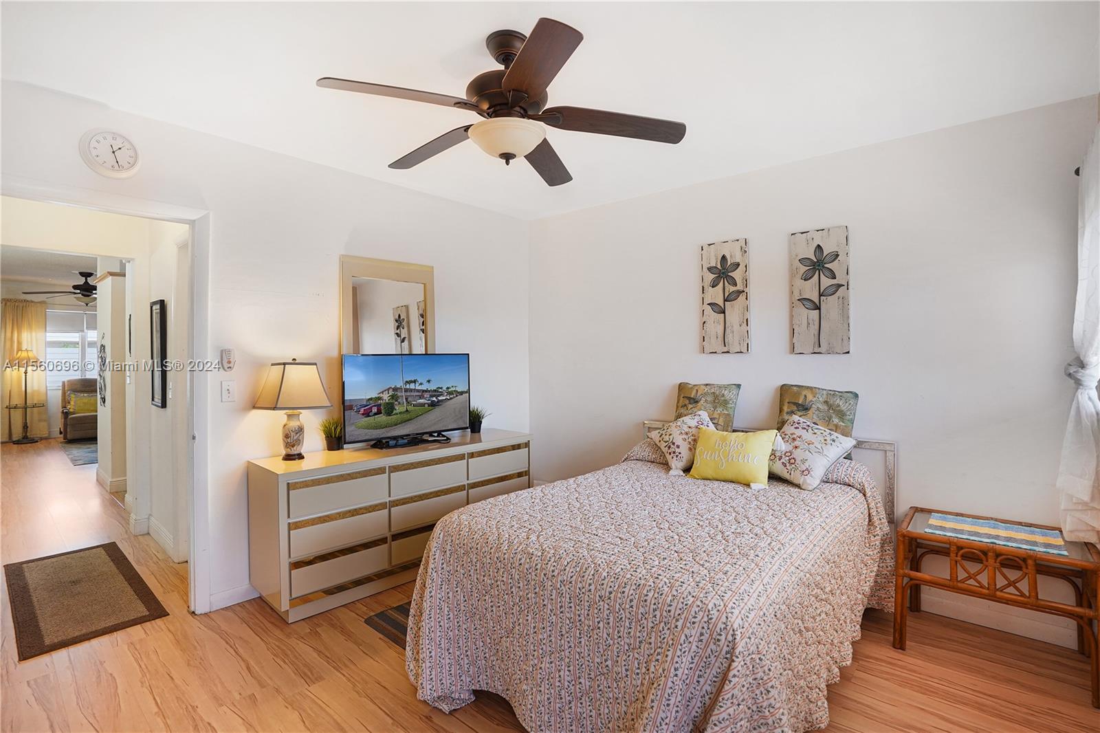 820 SW 11th Ave 18B, Hallandale Beach, Florida 33009, 1 Bedroom Bedrooms, ,1 BathroomBathrooms,Residential,For Sale,820 SW 11th Ave 18B,A11560696