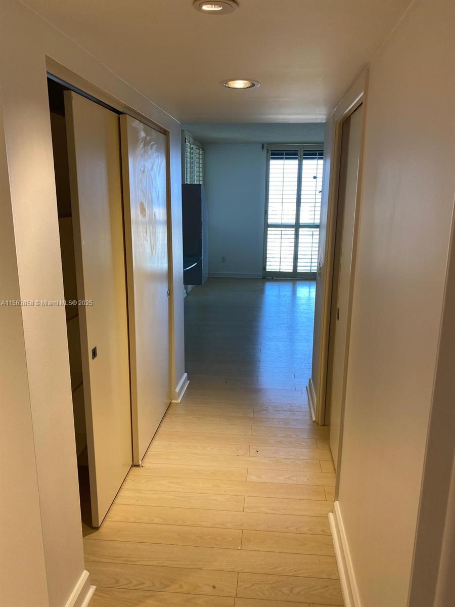 21205 Yacht Club Dr 3209, Aventura, Florida 33180, 3 Bedrooms Bedrooms, ,2 BathroomsBathrooms,Residential,For Sale,21205 Yacht Club Dr 3209,A11563858