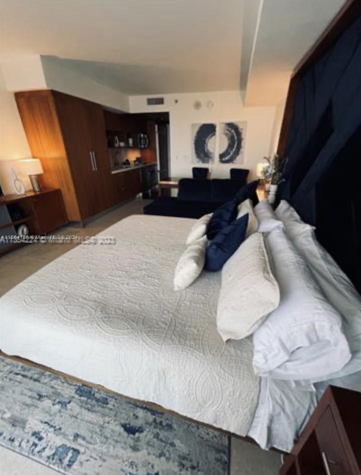 50 Biscayne Blvd 607, Miami, Florida 33132, ,1 BathroomBathrooms,Residentiallease,For Rent,50 Biscayne Blvd 607,A11564135